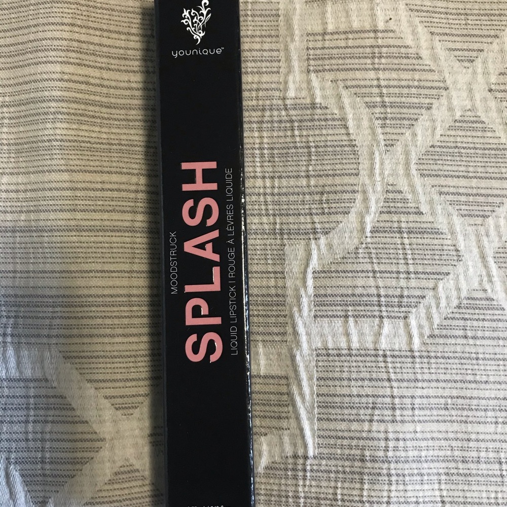 Liquid lipstick